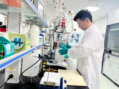 創(chuàng)新驅(qū)動(dòng)，智造未來(lái) 盛虹新材料科技的產(chǎn)業(yè)升級(jí)與技術(shù)開(kāi)發(fā)之路